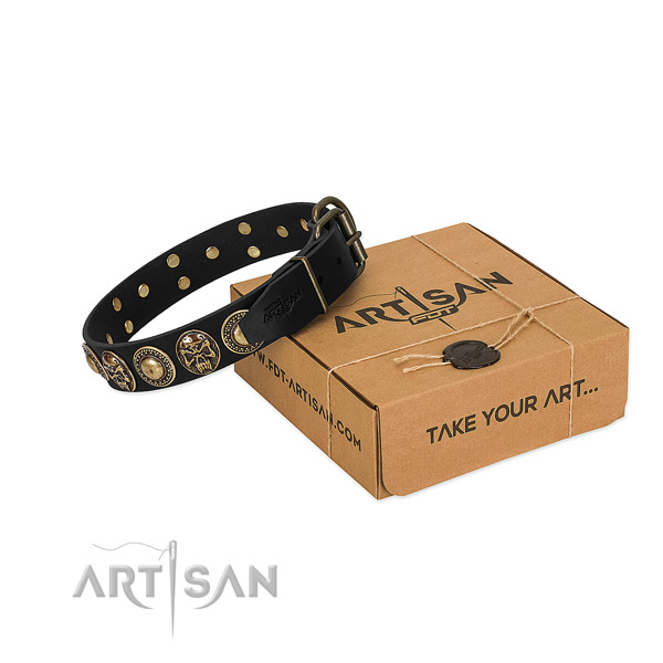 Strong studs on dog collar for comfy wearing