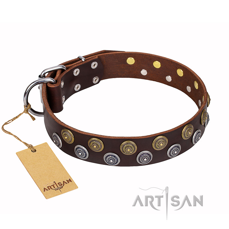 "Strong Shields" FDT Artisan leather Mastiff collar with stylish decorations - Click Image to Close